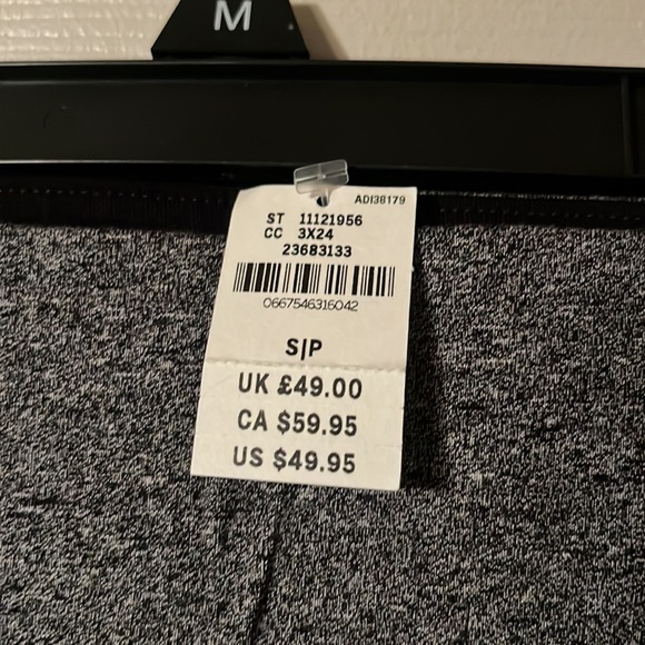 NWT VS PINK cortton leggings. Size S - Picture 2 of 6